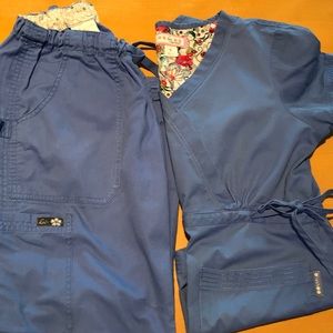 Koi scrubs set